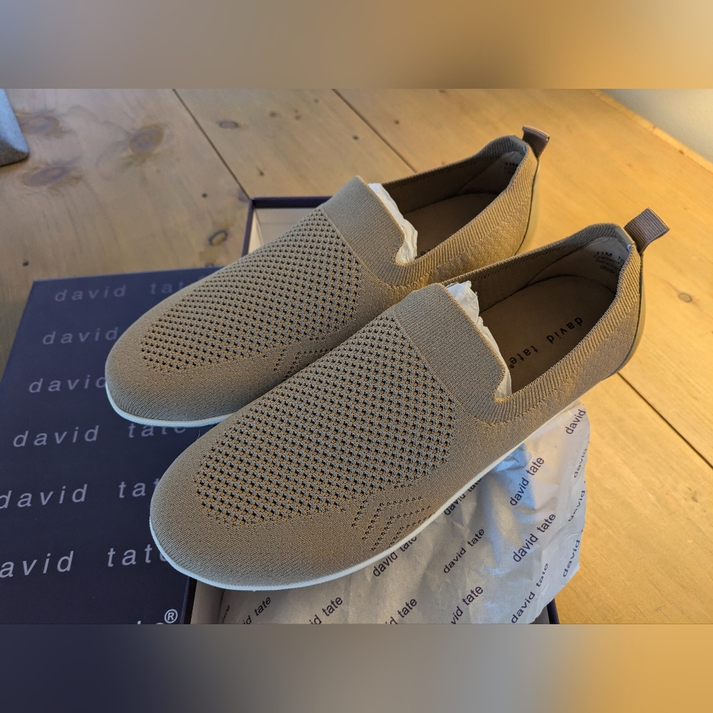David Tate New in Box Stretchy Gossip Casual Loafers Nude / Taupe  in 11 Medium